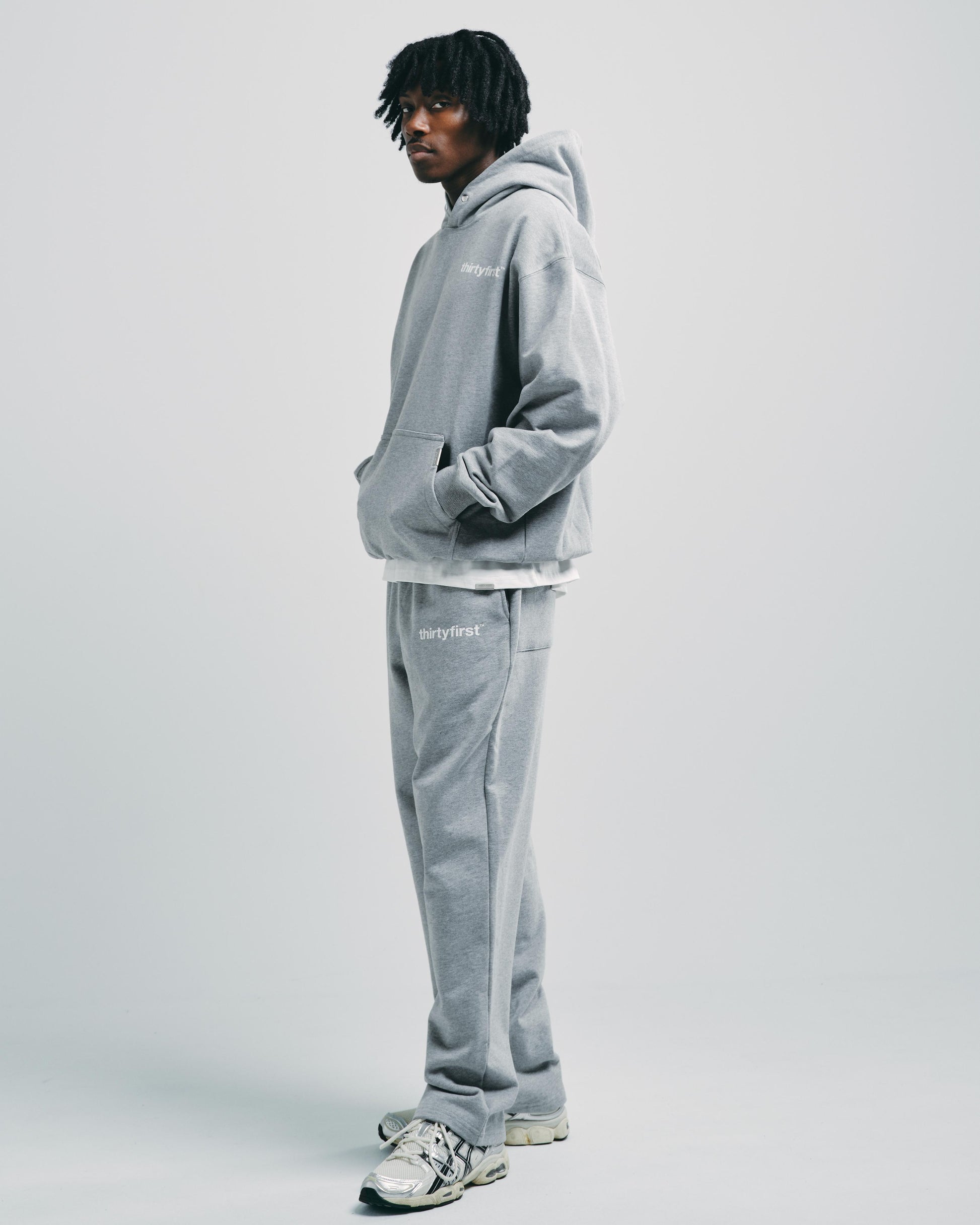 Lachinita What To Wear With Grey Joggers Men Light Grey Mens